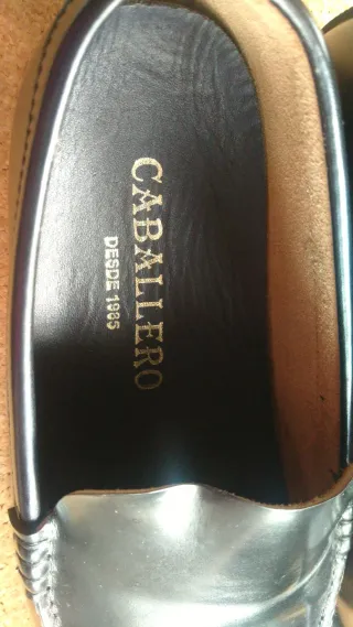 Zapatos artesanales negros n°40