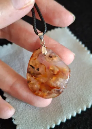 Colgante de Cornalina y Plata de Ley.