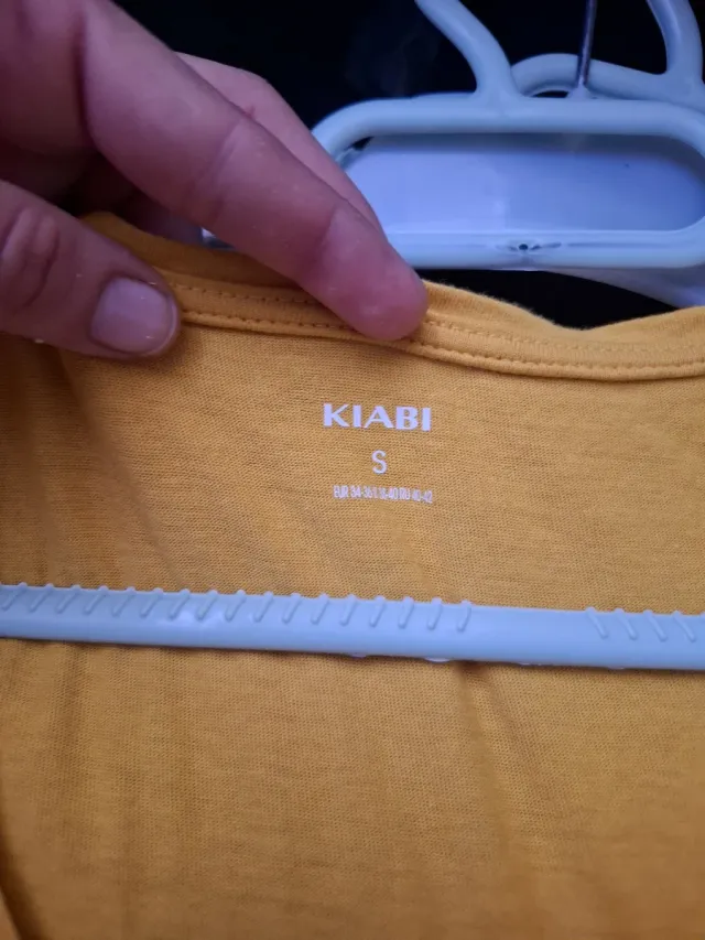 Camisa Kiabi amarilla talla S