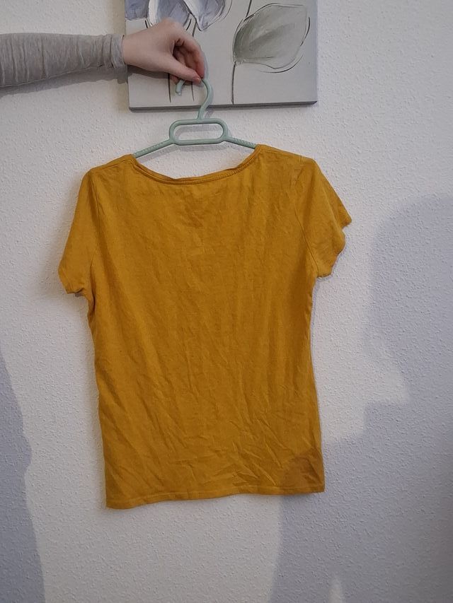 Camisa Kiabi amarilla talla S