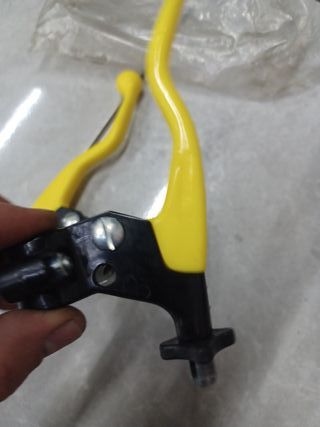 Manetas Ideal  amarillas nuevas