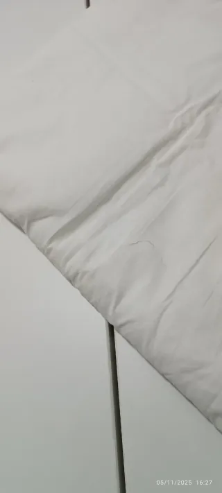 Cuscino bianco per lettino