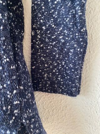 Jersey azul y blanco