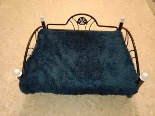 Cama para perros pequeños o gatos