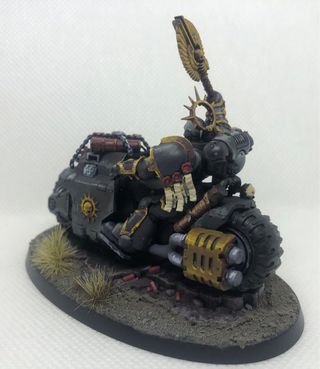 Capellán primaris en Moto Pintado