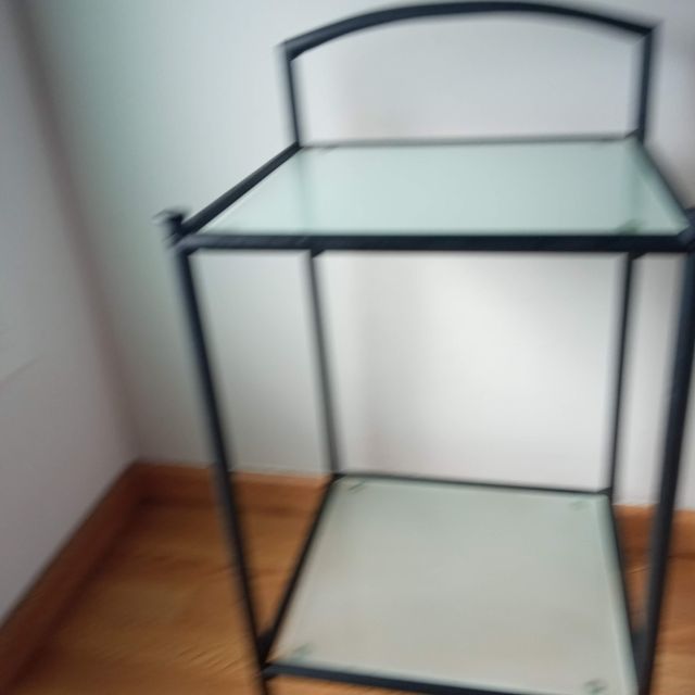 Cabezal con Mesitasde noche cristal y metal negra