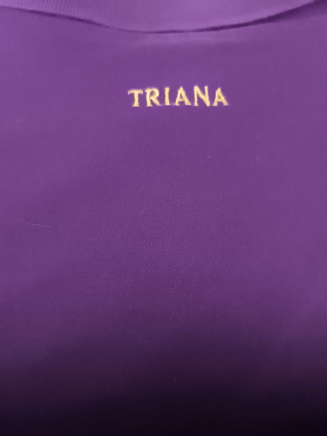 Polo Morado Tres Caídas Triana  Talla L