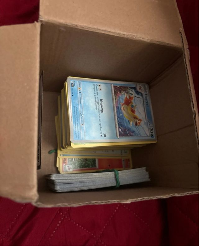 Lotto carte Pokemon V, VMAX, EX