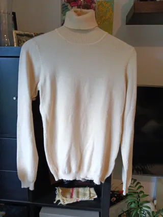 Jersey mujer cuello alto beige Entallado