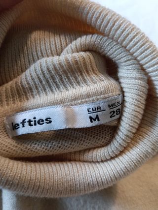 Jersey mujer cuello alto beige Entallado