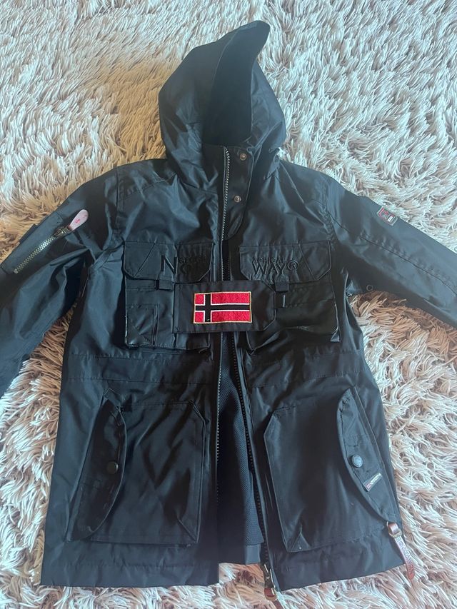 Chubasquero Norway Negro Talla 12 años