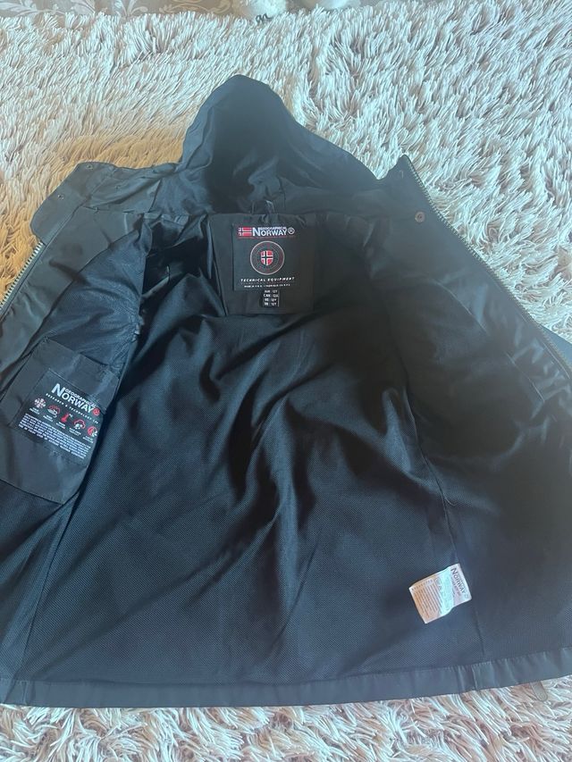 Chubasquero Norway Negro Talla 12 años