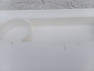 Carrello di servizio moderno di plastica bianco