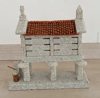 Navidad: Hórreo de granito miniatura