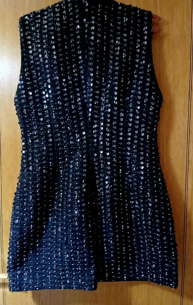 Vestido lentejuelas Zara Talla M/L sin usar