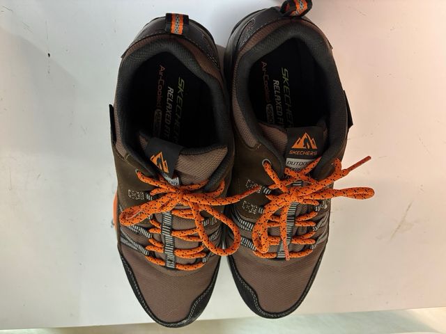 Zapatillas Skechers Marrón y Naranja