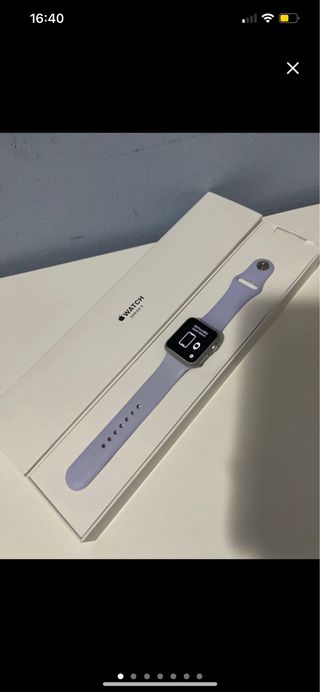 Apple Watch Series 3 con caja y cargador
