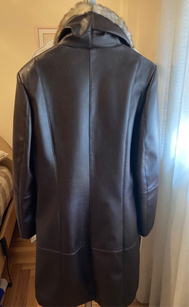 Gabardina marrón con forro de pelo