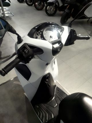 Honda SH 125 2017 - 29756 km