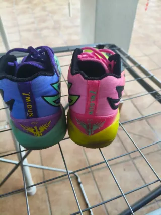 Zapatillas Baloncesto Verdes y Moradas