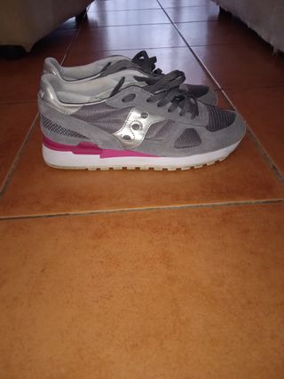 Scarpe da ginnastica saucony Shadow