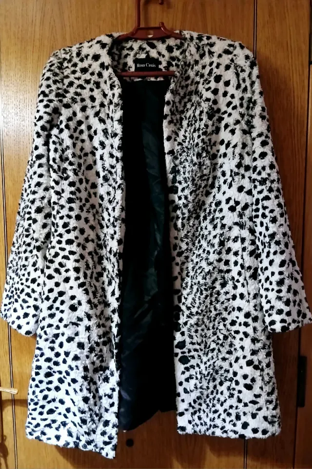 Abrigo Rosa Casas es como una talla L Animal Print