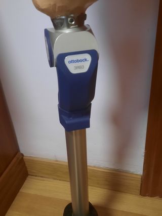 Prótesis de pierna derecho Ottobock nueva