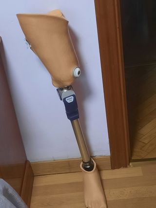 Prótesis de pierna derecho Ottobock nueva