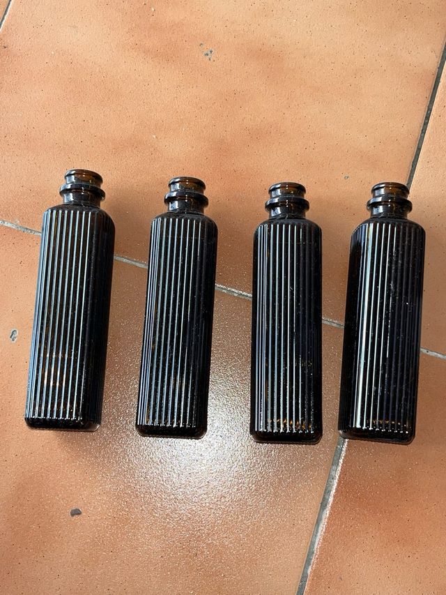 13 botes de Vidrio Ámbar