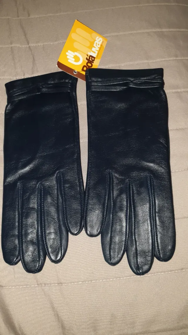 Luvas Rofá em pele pretas, muito bom