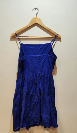 Vestido azul tirantes.