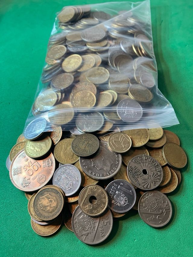 L#507 1,2 KG. DE MONEDAS NACIONALES