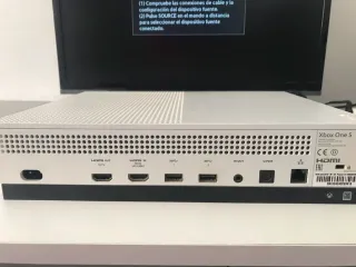 Xbox One S 1TB con caja