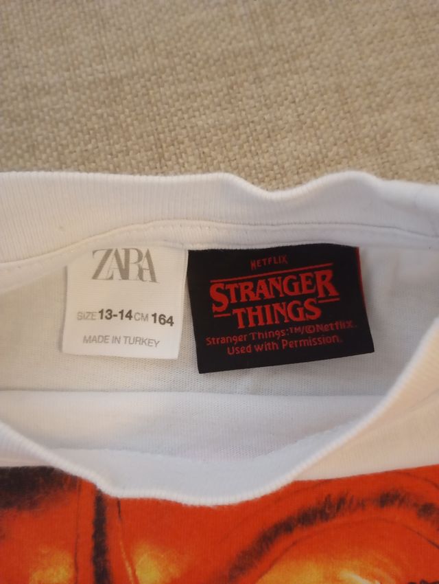 Camiseta Stranger Things Zara Talla 13-14