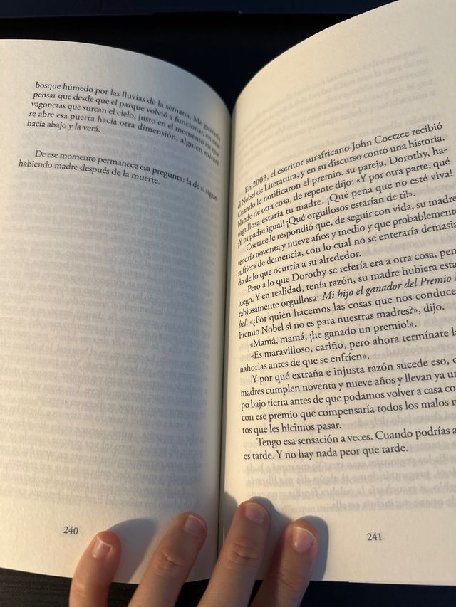 Los astronautas / The Astronauts (Spanish Edition)