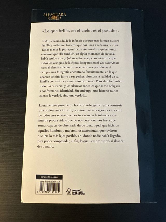 Los astronautas / The Astronauts (Spanish Edition)