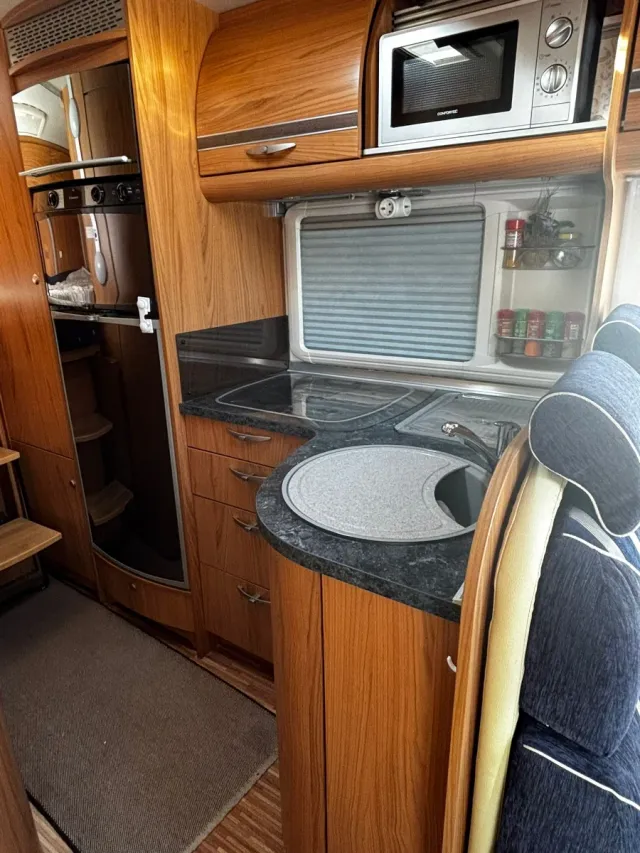 Autocaravana Burstner PRIVILEGE t695