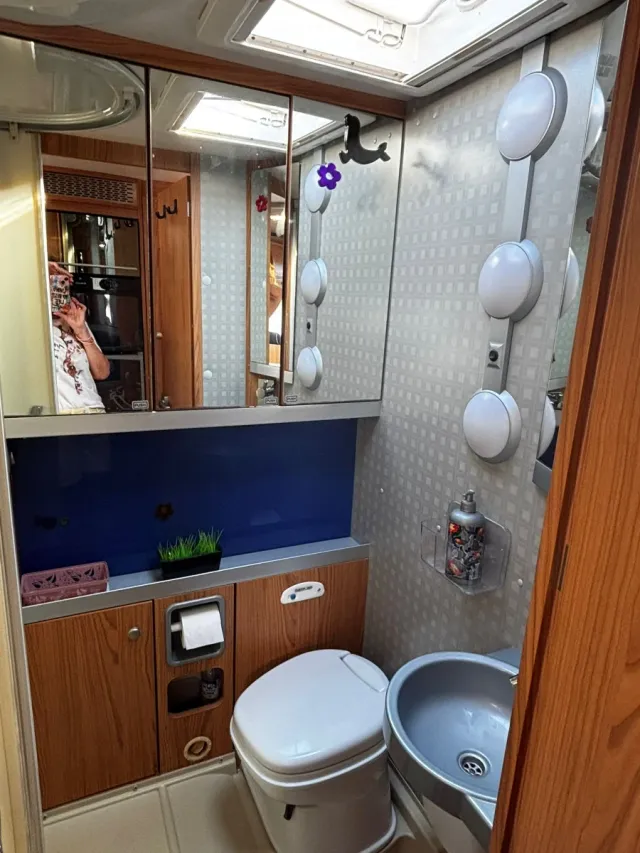 Autocaravana Burstner PRIVILEGE t695