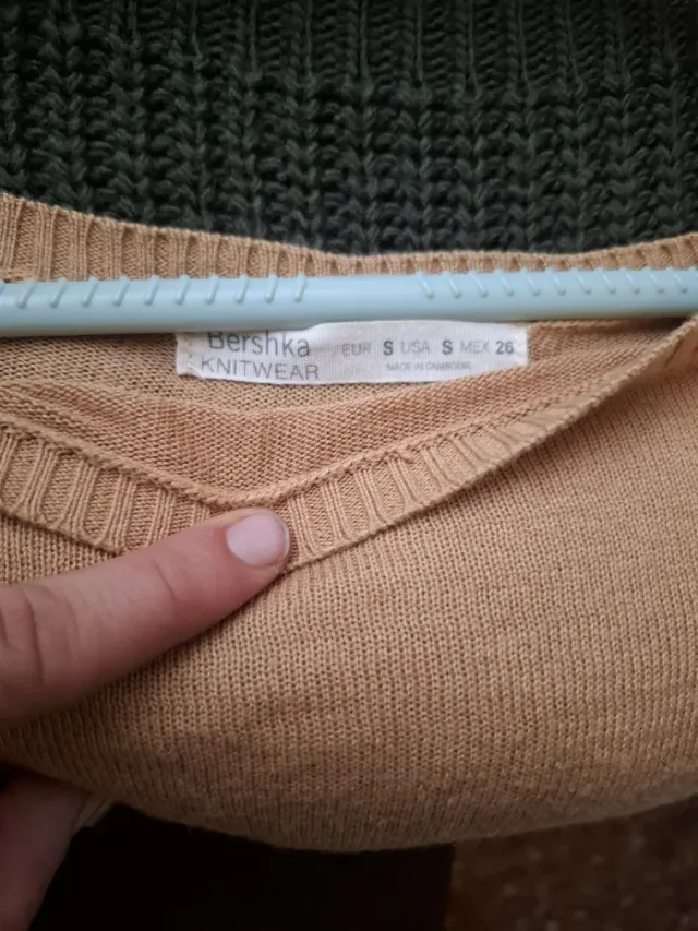 Sudadera fina Bershka beige talla S