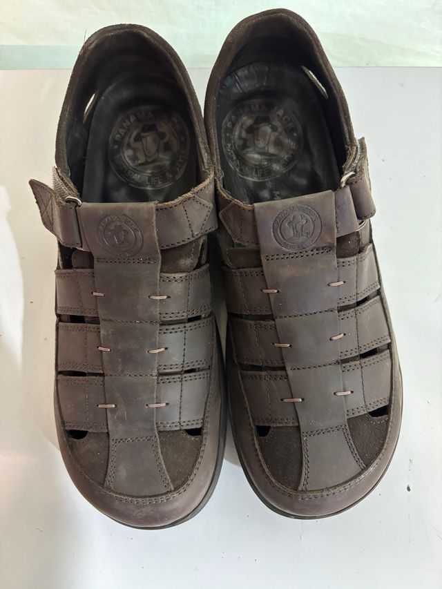 Sandalias de piel marrón  Marca Panamá