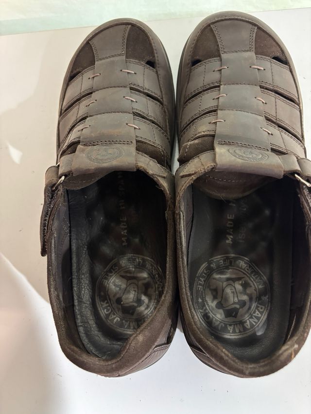 Sandalias de piel marrón  Marca Panamá