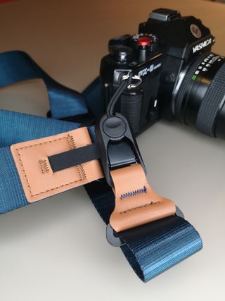 Tracolla fotocamera sgancio rapido blu