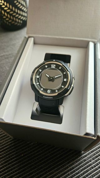 Garmin Instinct Crossover Standard - Nuevo