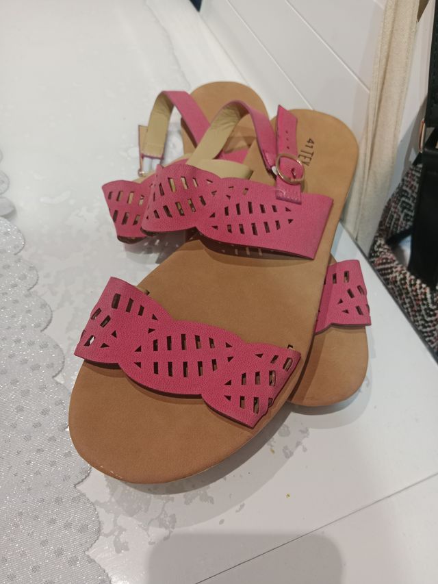 Sandalias Beige y Rosa Talla 41