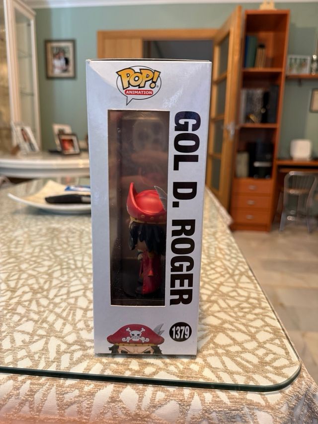Funko Pop! Gol D. Roger 1379 Wanted poster 