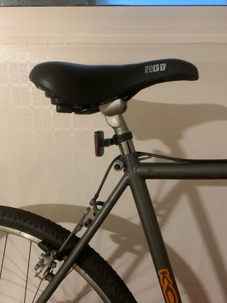 Bicicleta Trekking.ruedas 700 con cubiertas de 29’