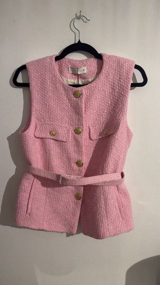 Top Zara rosa con cinturón