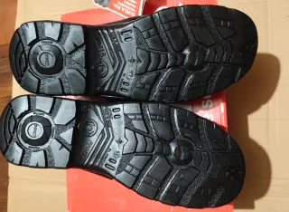 Calzado de seguridad panter Jonás totale.