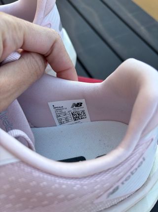 Zapatillas New Balance Fuelcell Rebel V5 Rosa