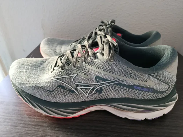 Zapatillas Mizuno Wave Rider 27 gris y rosa